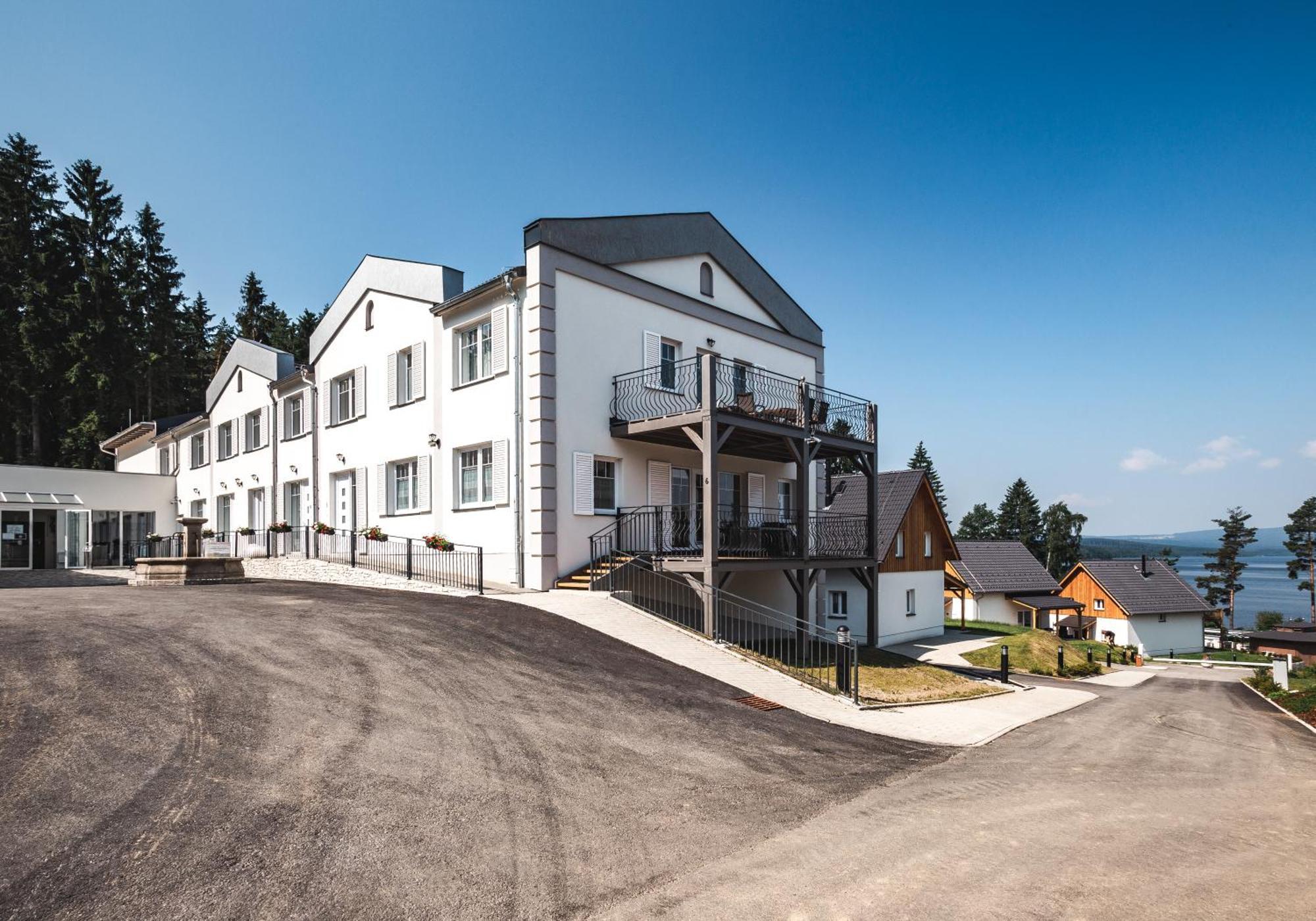 Lakeside Village - Vetrnik Frymburk Eksteriør billede